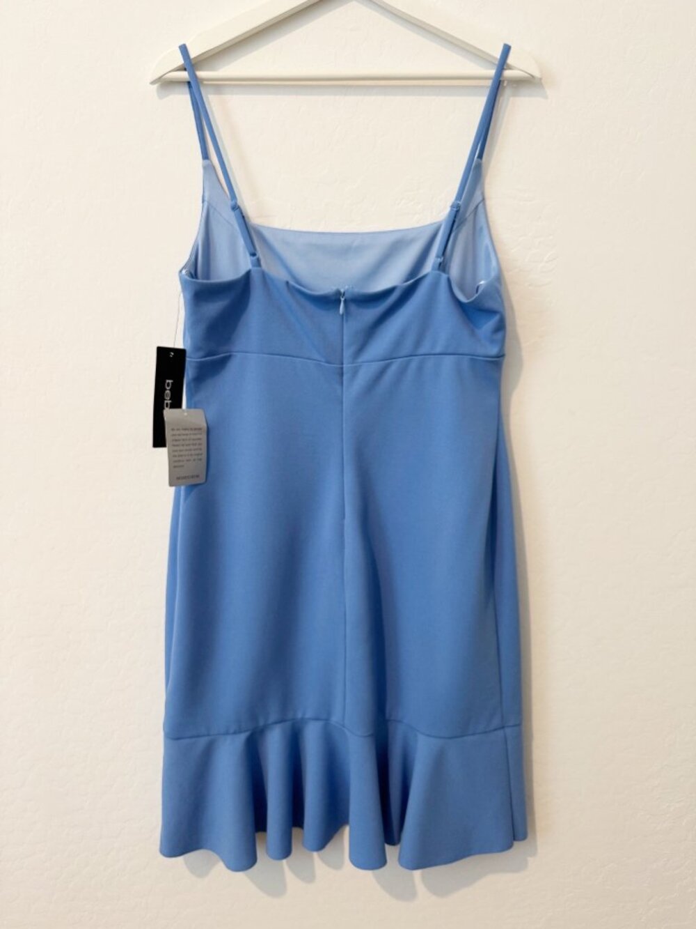 Bebe Ruffle Hem Dress Size Large Wedgewood Blue Square Neck Pastel Cocktail Glam - Picture 12 of 12